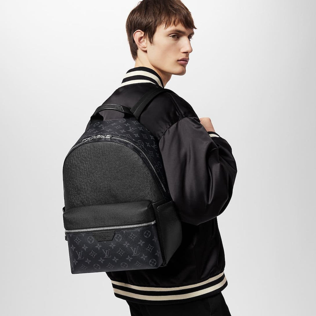 Louis Vuitton M31033 Discovery Backpack