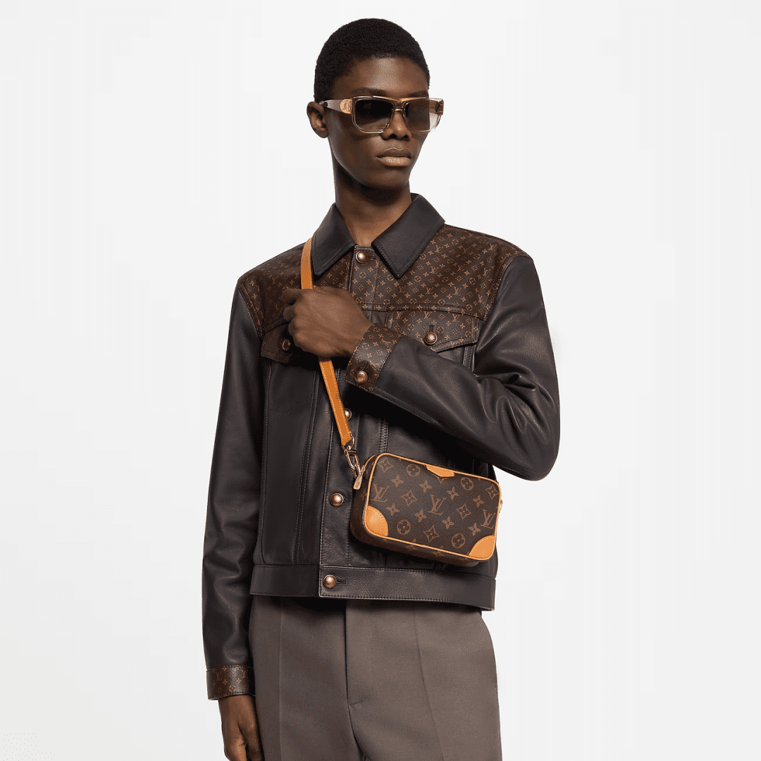 Louis Vuitton M14058 Trocadéro Wearable Punge