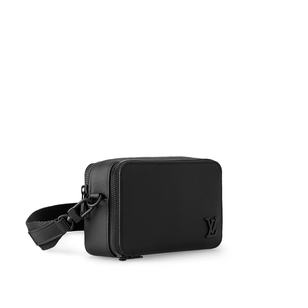 Louis Vuitton M59161 Alpha Wearable Punge