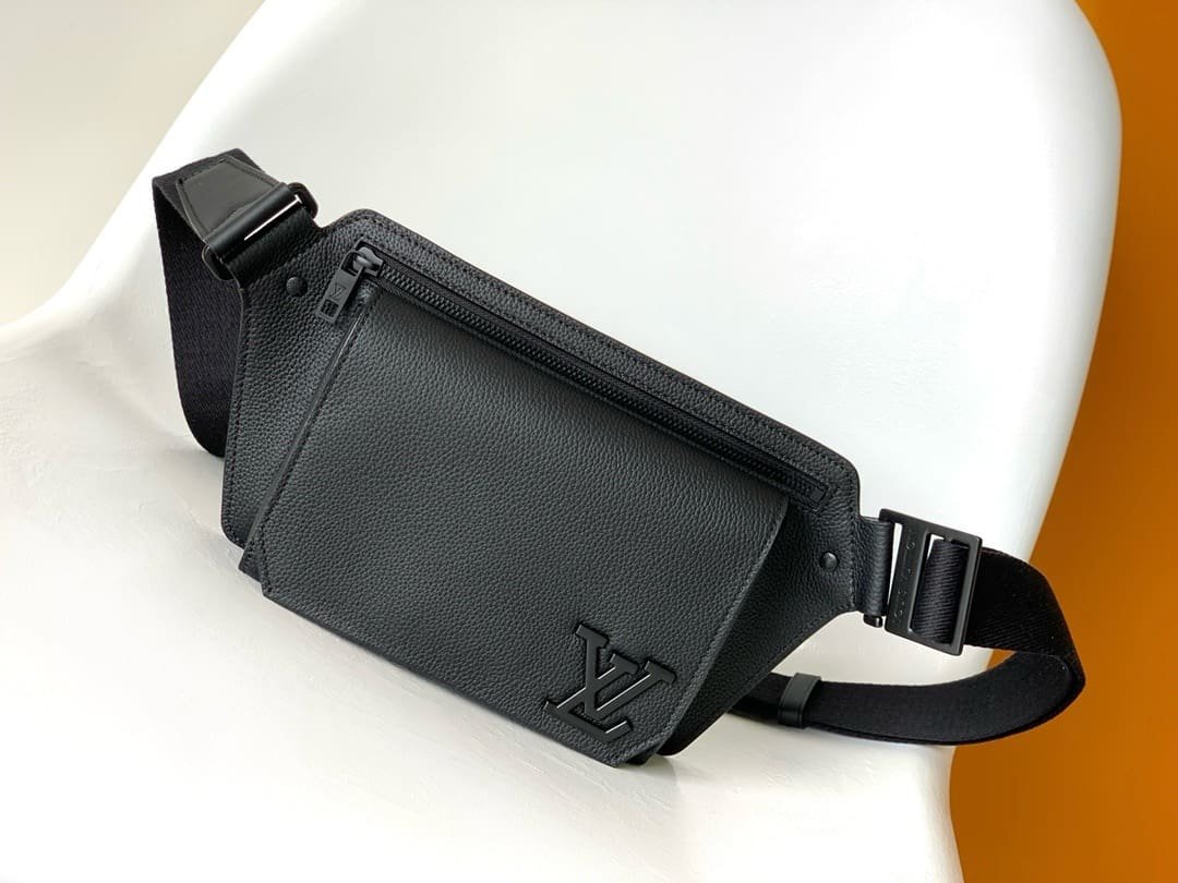 Louis Vuitton M57081 TAKEOFF Skuldertaske