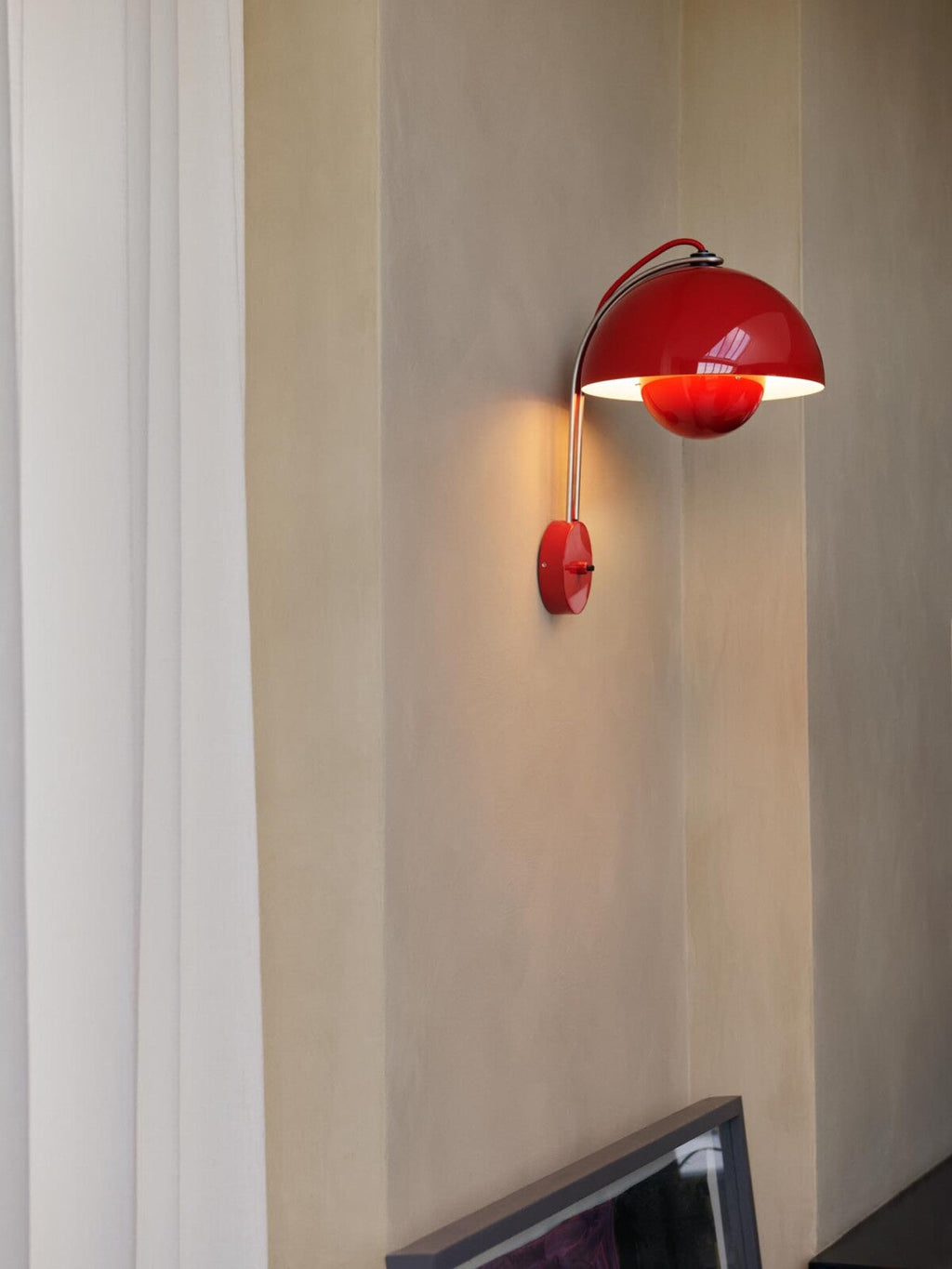 Flowerpot VP8 Vegglampe