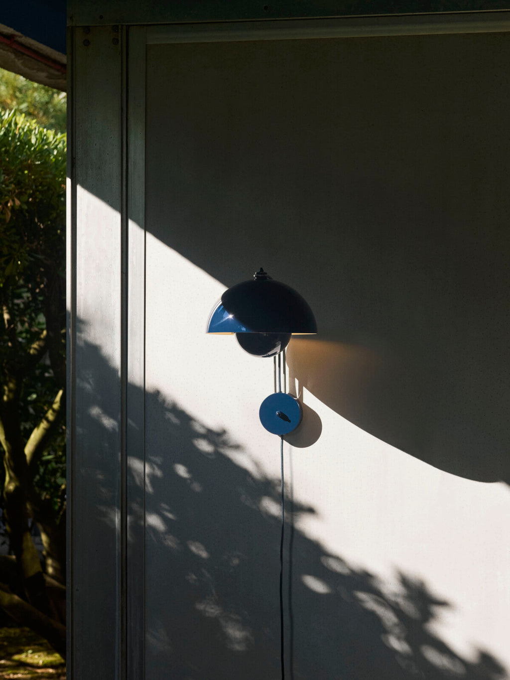 Flowerpot VP8 Vegglampe