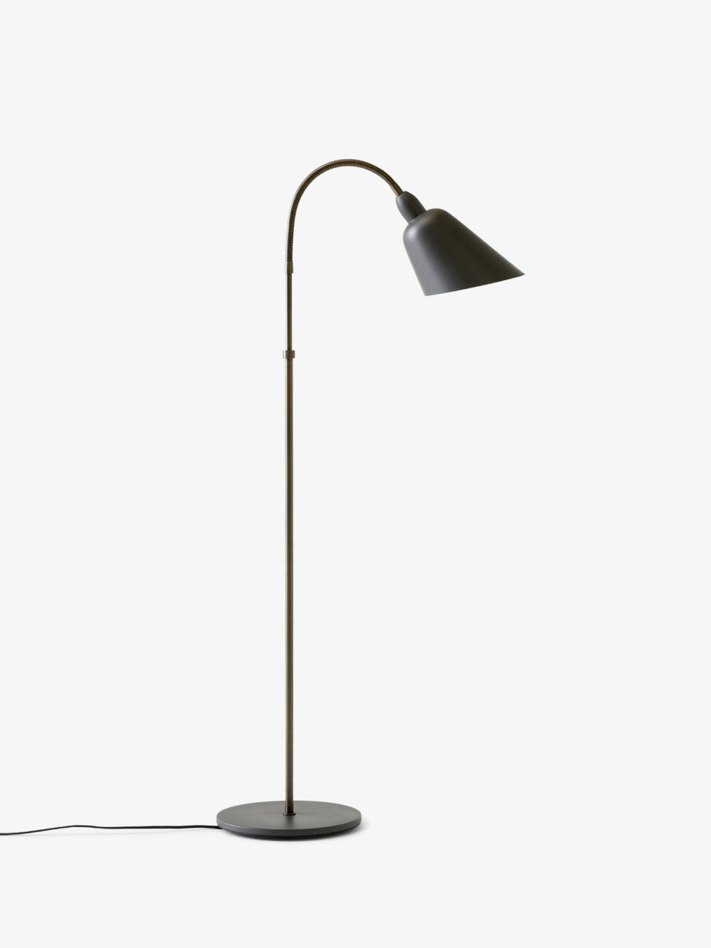 Bellevue AJ7 Gulvlampe