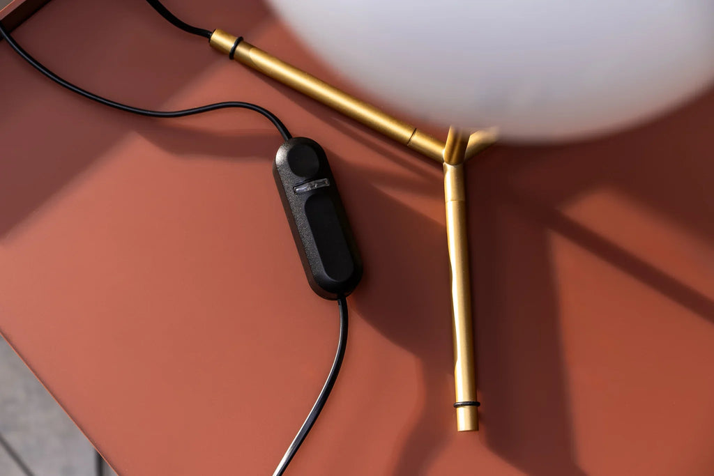 IC T1 High Bordlampe
