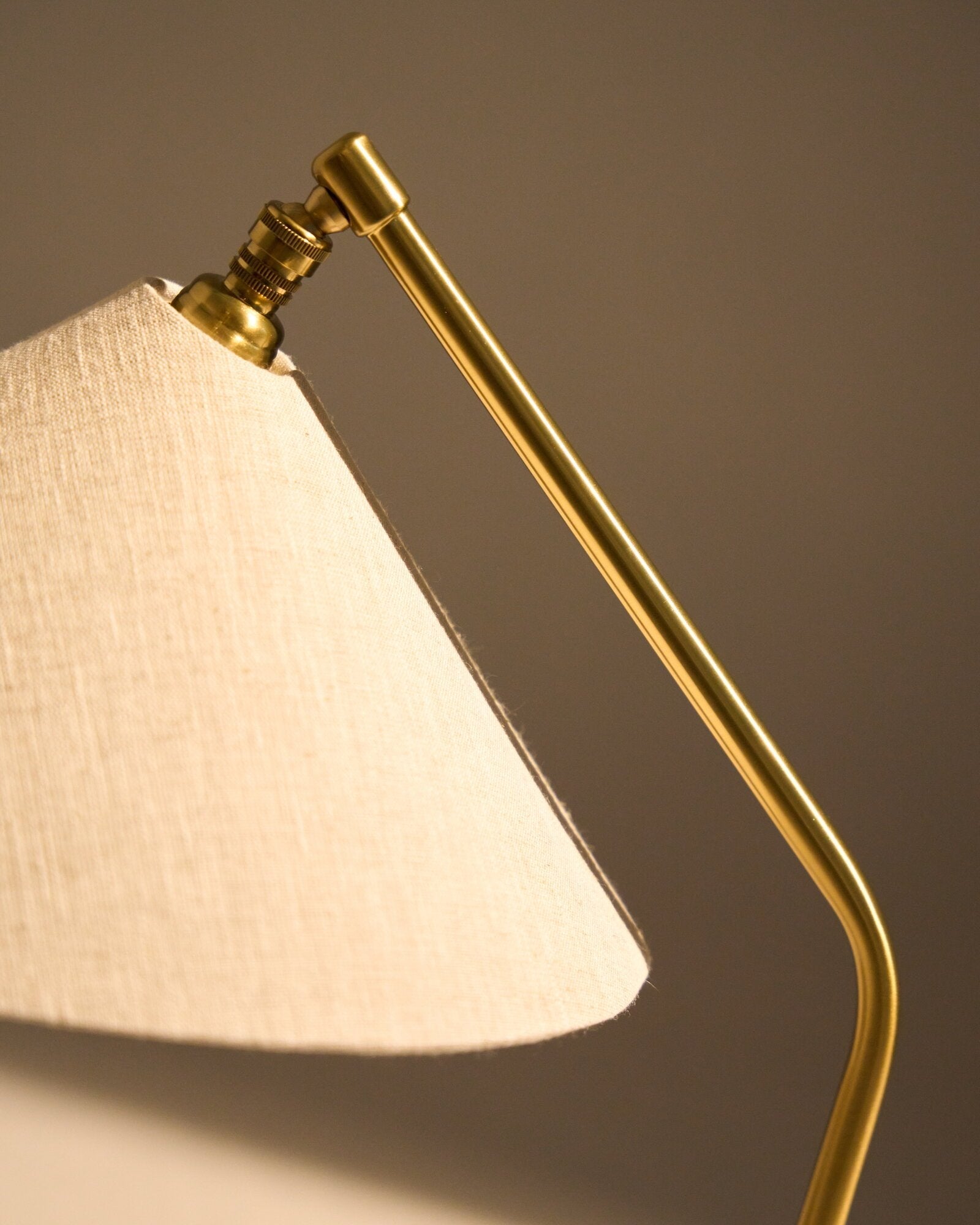 Gräshoppa Bordlampe