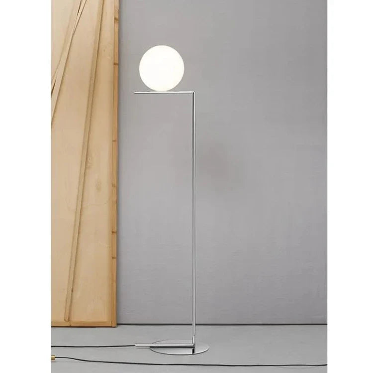 IC F1 Gulvlampe Chrome - Utstillingsmodell