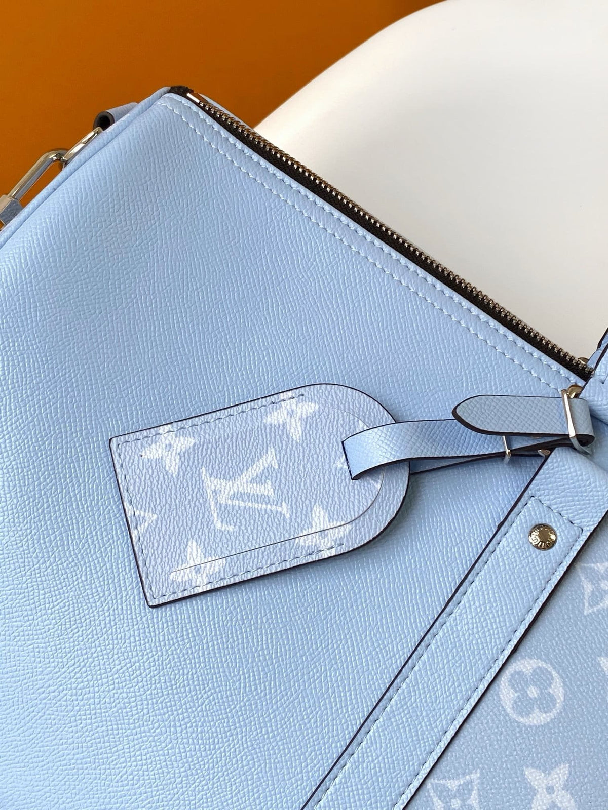 Louis Vuitton M14122 Keepall Bandoulière 50