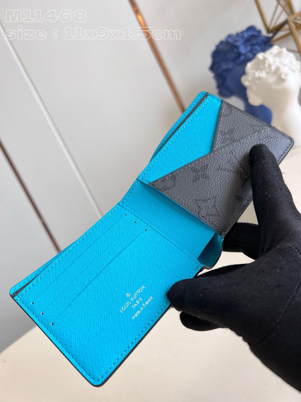 Louis Vuitton M11468 Multiple Punge