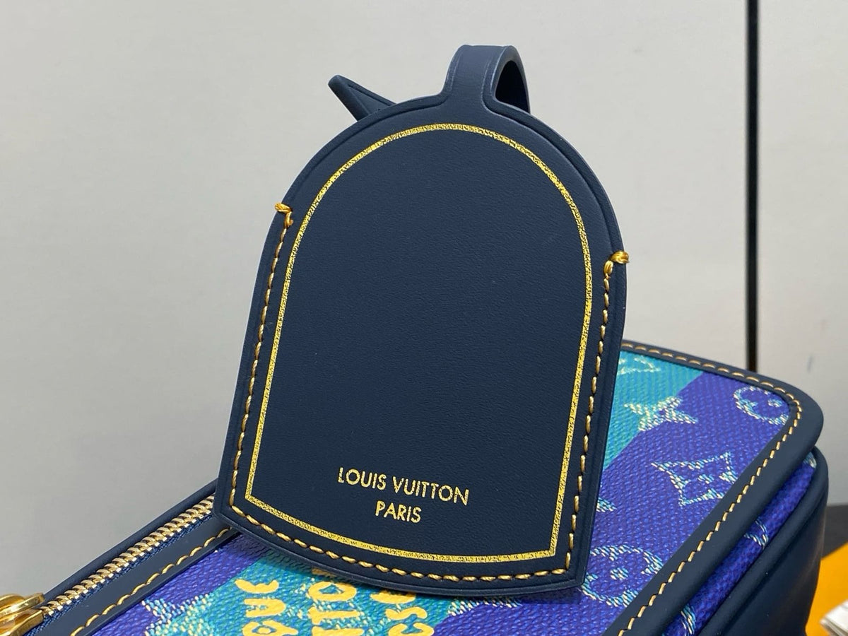 Louis Vuitton M15173 Bosphore Wearable Punge