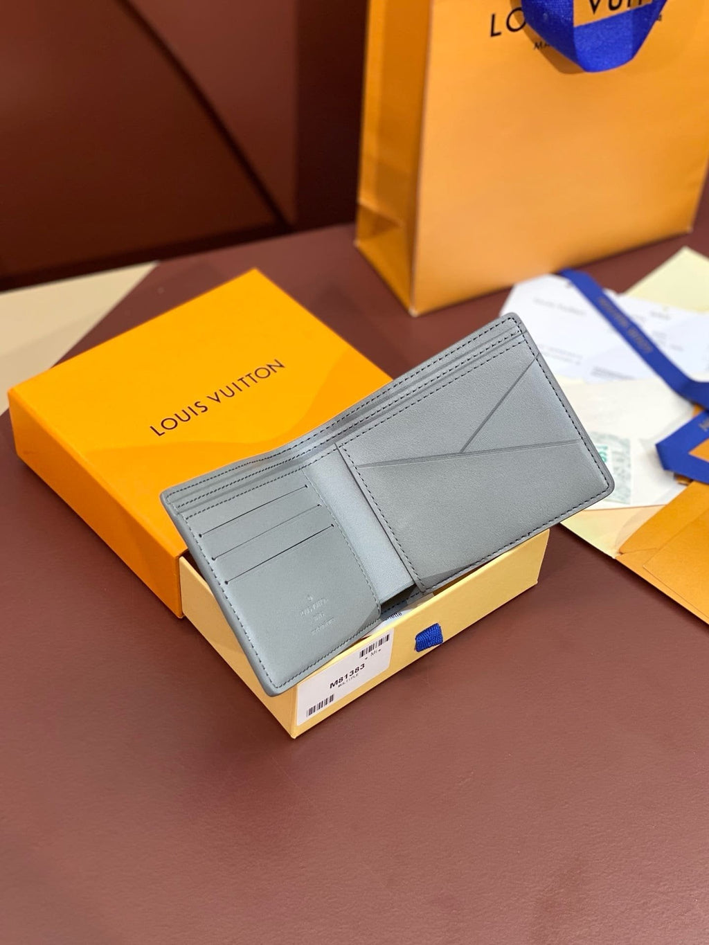 Louis Vuitton M81383 Multiple Punge