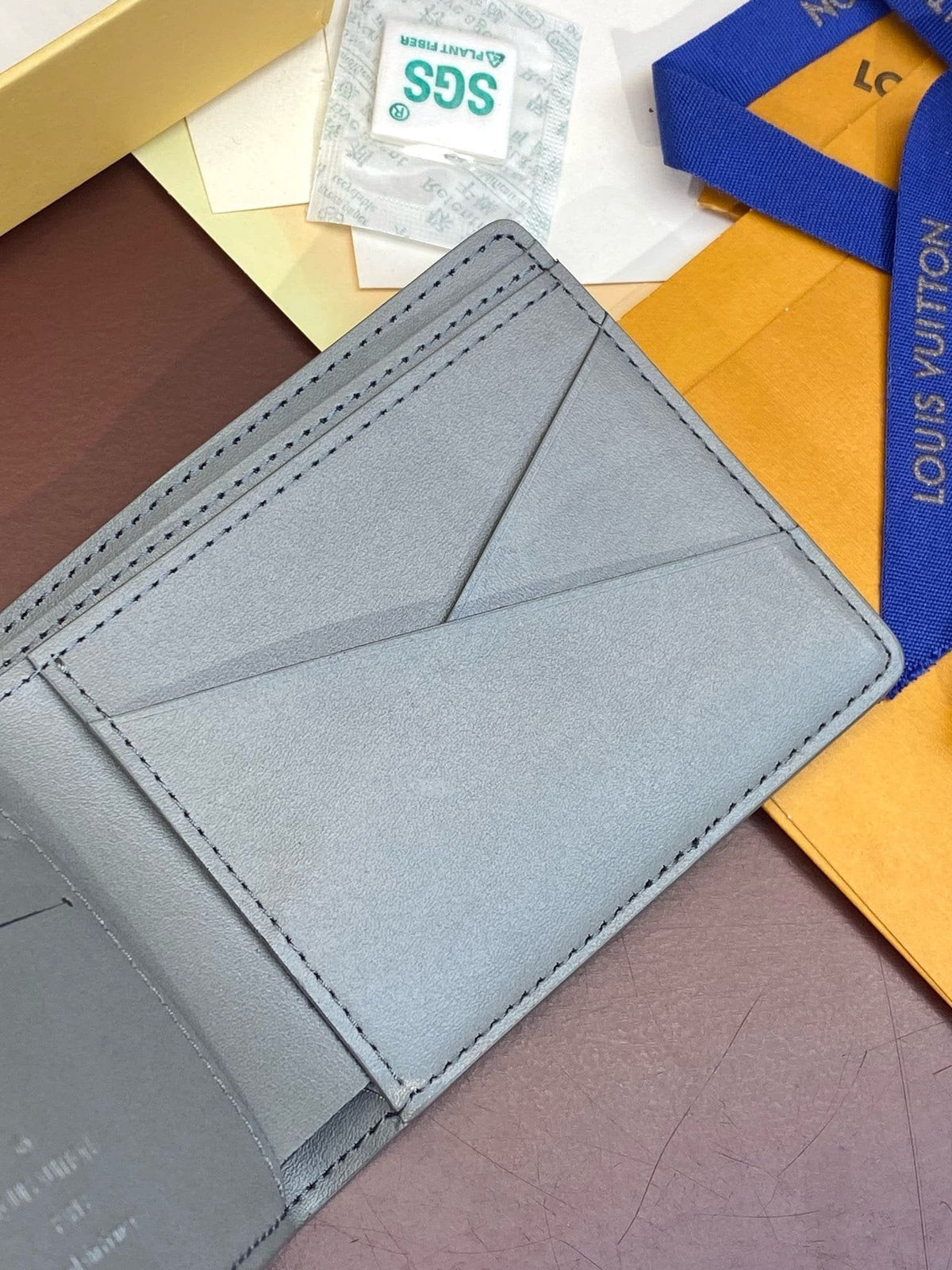 Louis Vuitton M81383 Multiple Punge