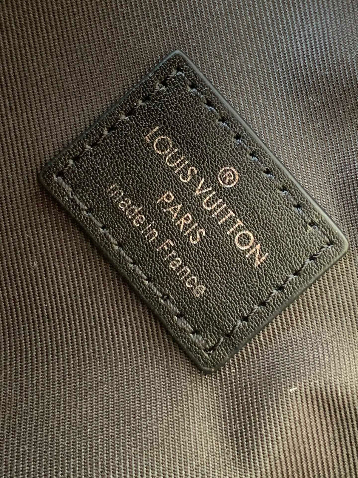 Louis Vuitton M81746 Steamer Wearable Punge