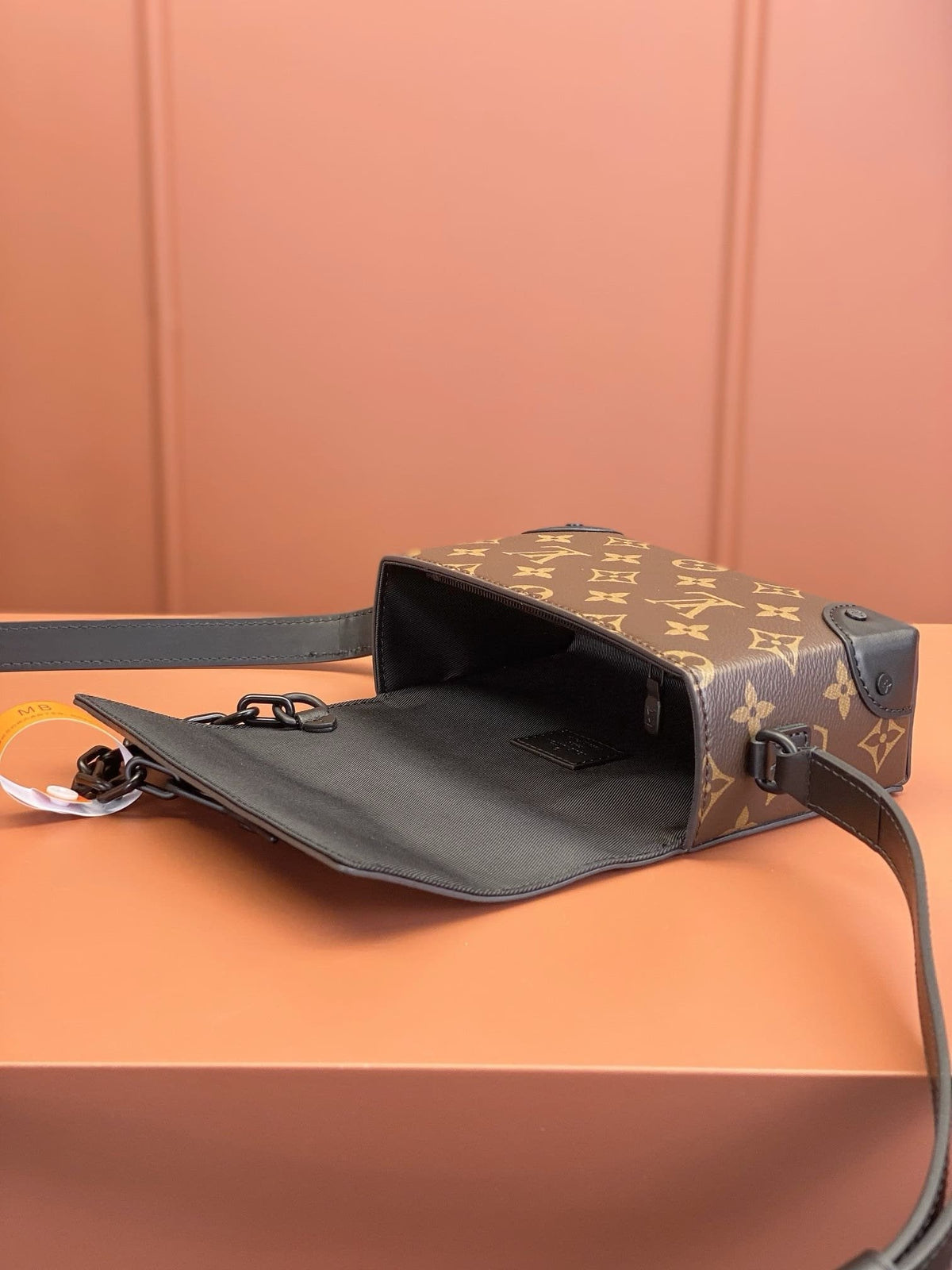 Louis Vuitton M83613 Steamer Wearable Punge