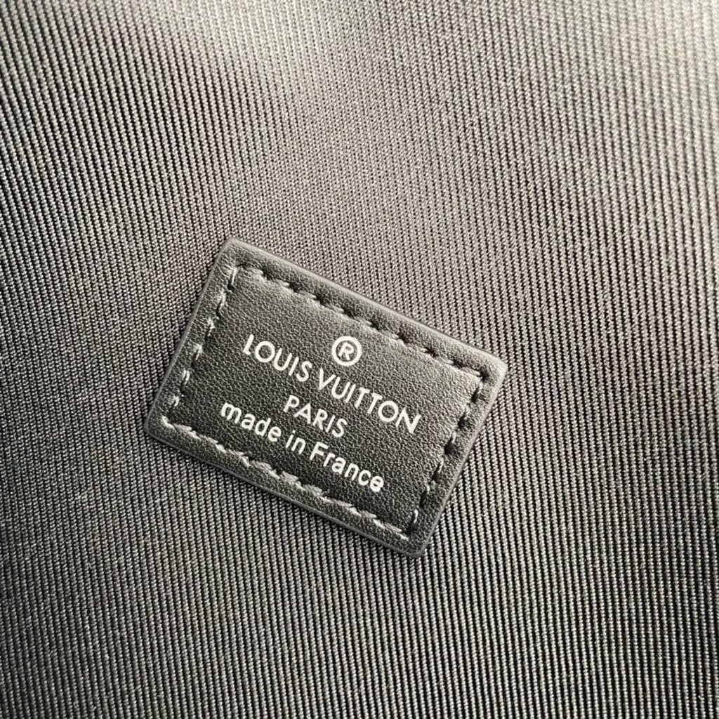 Louis Vuitton M81783 Steamer Wearable Punge