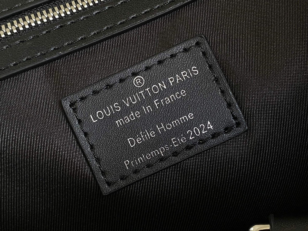 Louis Vuitton M12690 Keepall Bandoulière 50