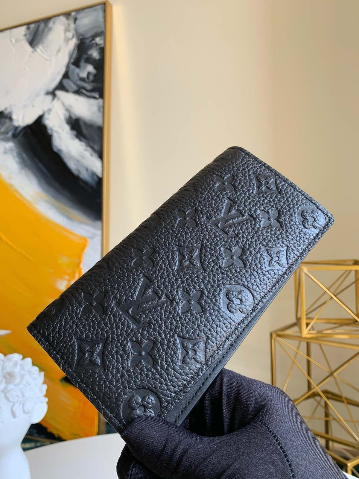 Louis Vuitton M69038 Brazza Punge