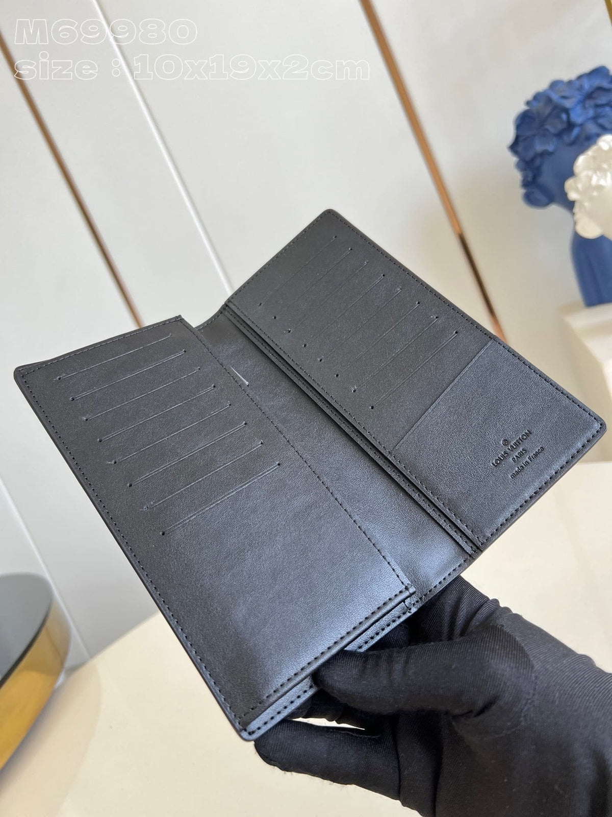 Louis Vuitton M69980 Brazza Punge