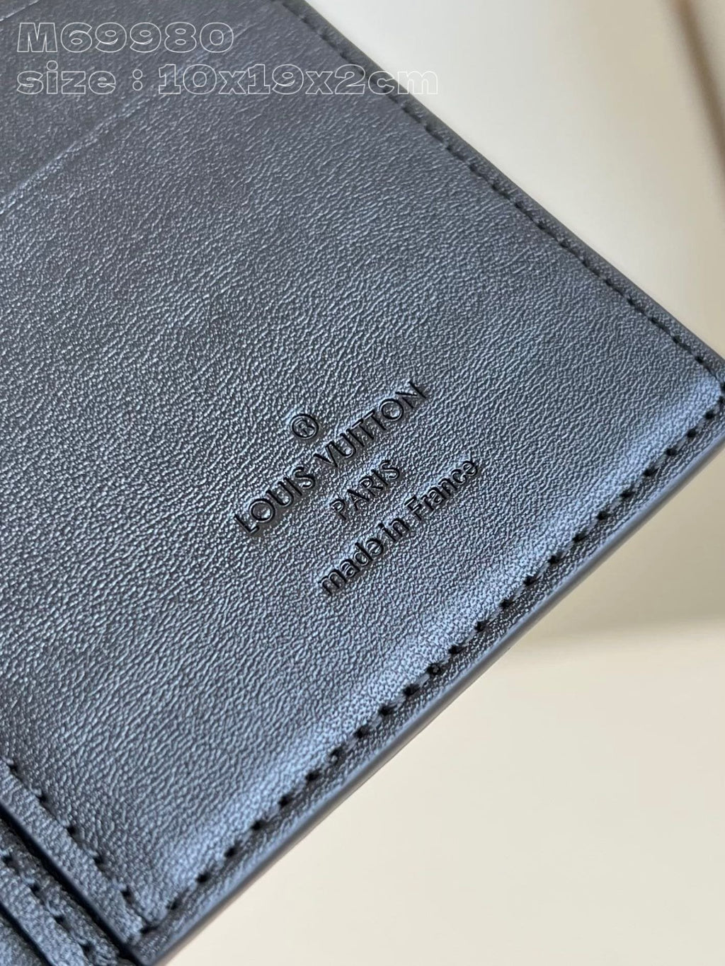 Louis Vuitton M69980 Brazza Punge