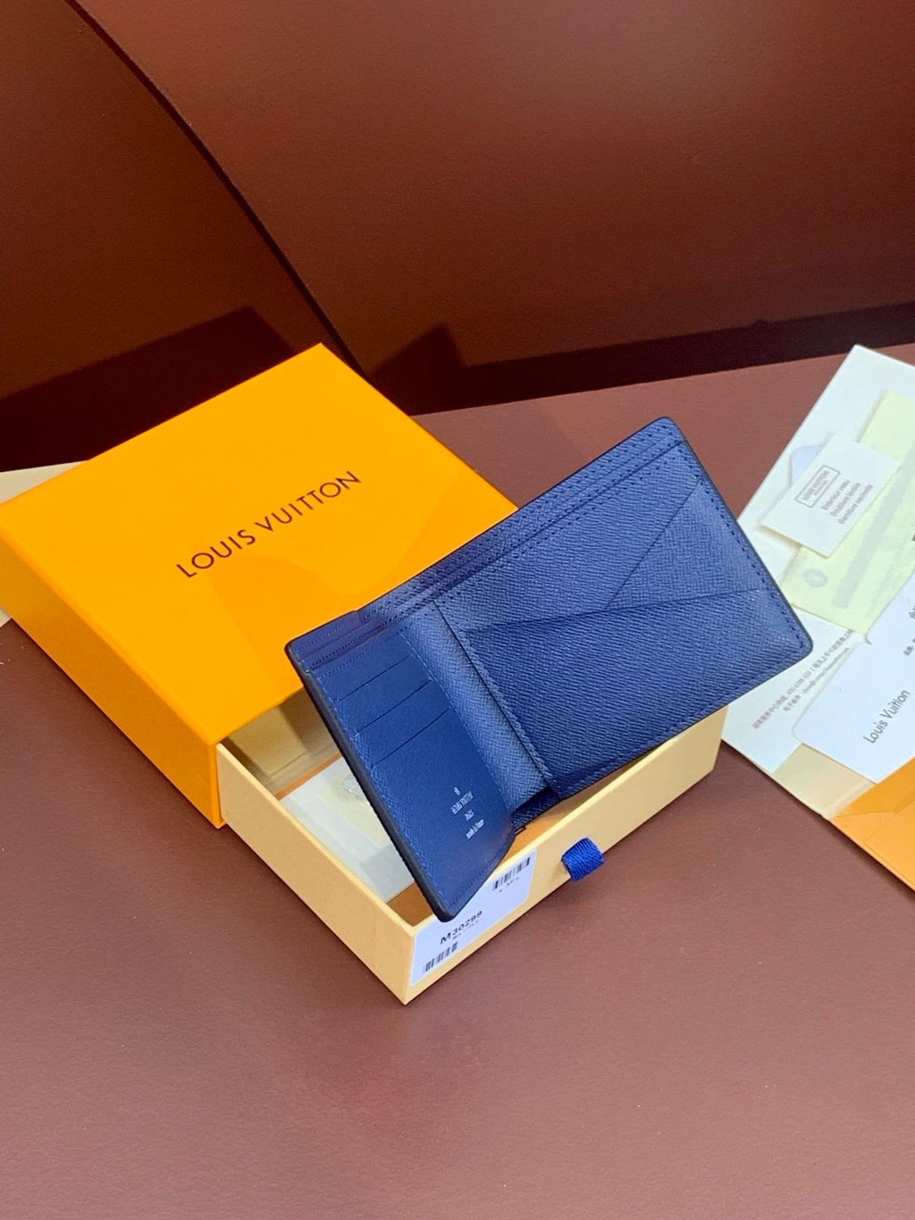 Louis Vuitton M30299 Multiple Punge