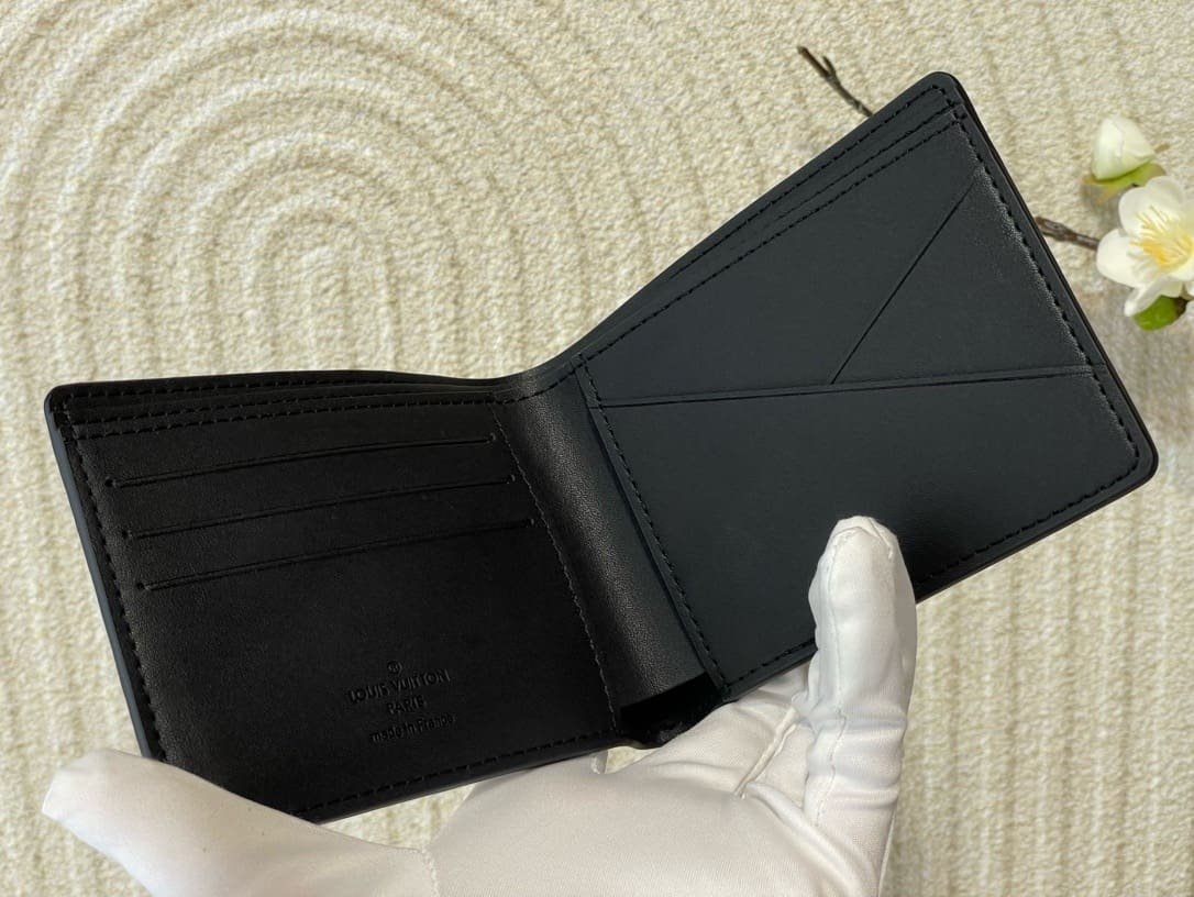 Louis Vuitton M82072 Multiple Punge