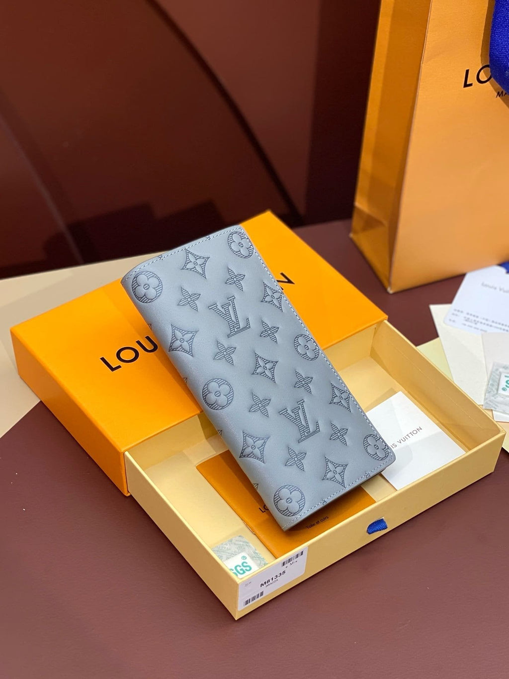 Louis Vuitton M81335 Brazza Punge