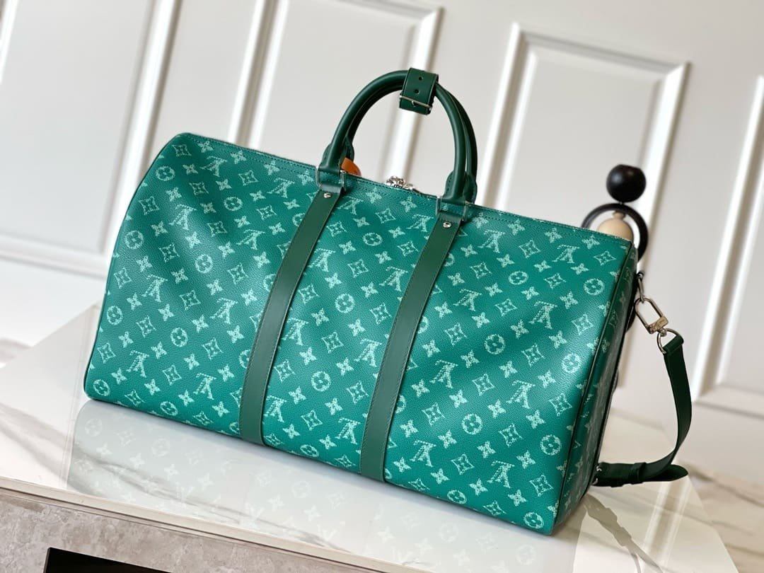 Louis Vuitton M12687 Keepall Bandoulière 50