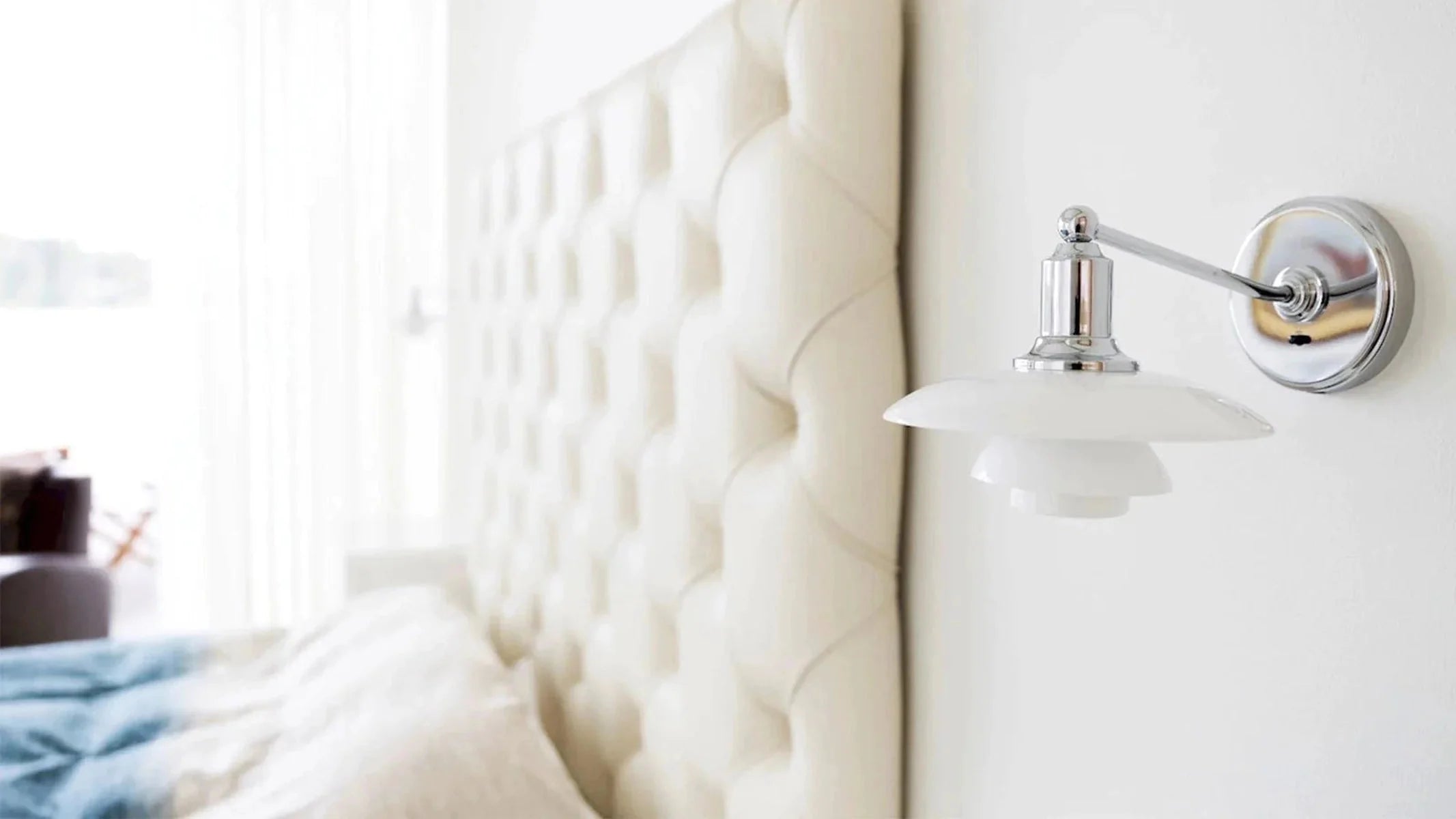 PH 2/1 Vegglampe Hvitt opalt glass - Krom / Opal