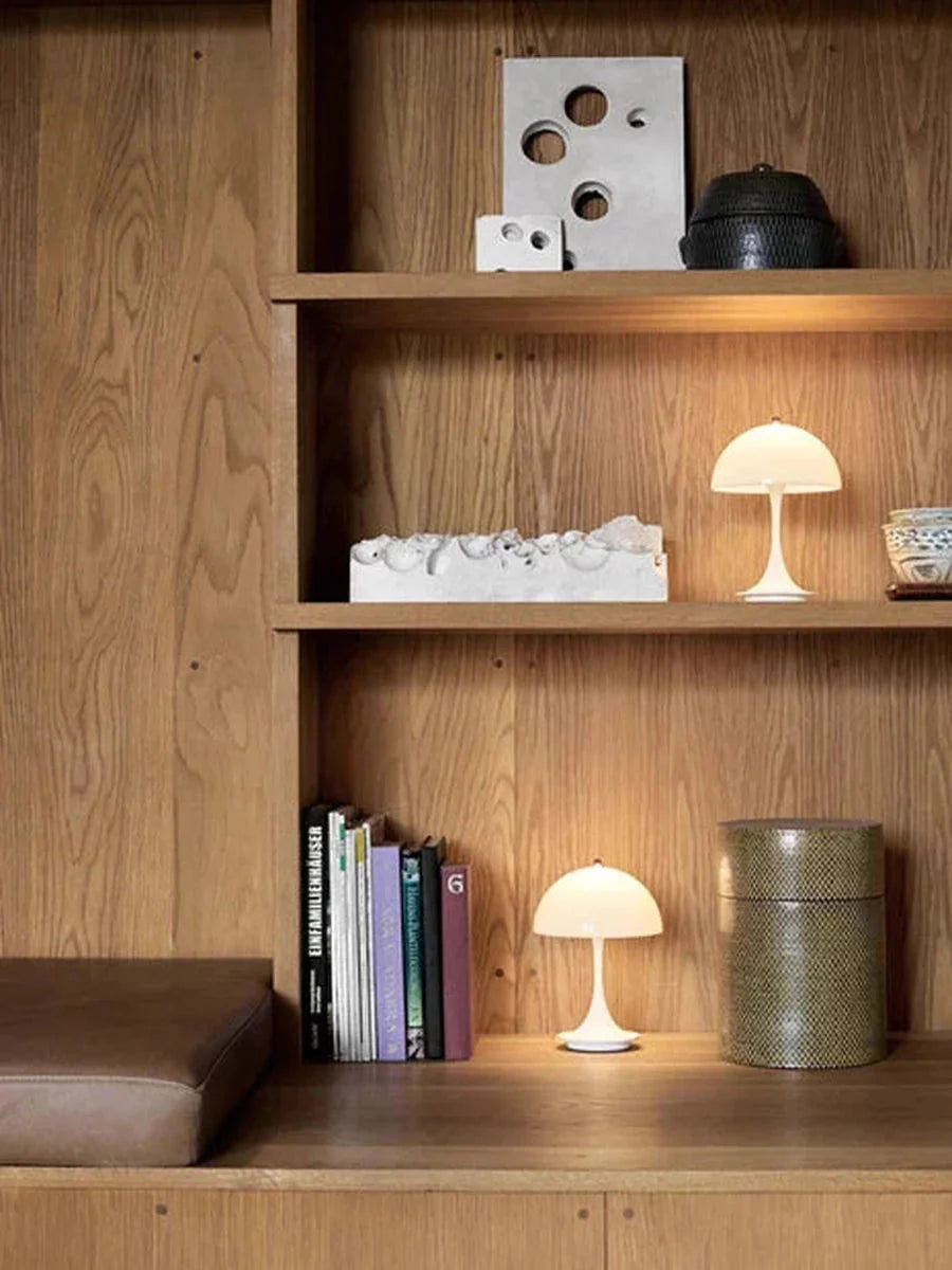 Panthella 160 portabel bordlampe