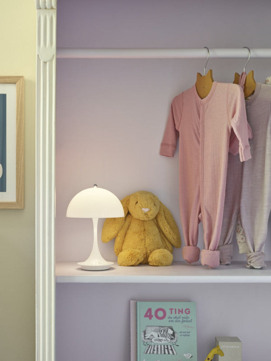 Panthella 160 portabel bordlampe