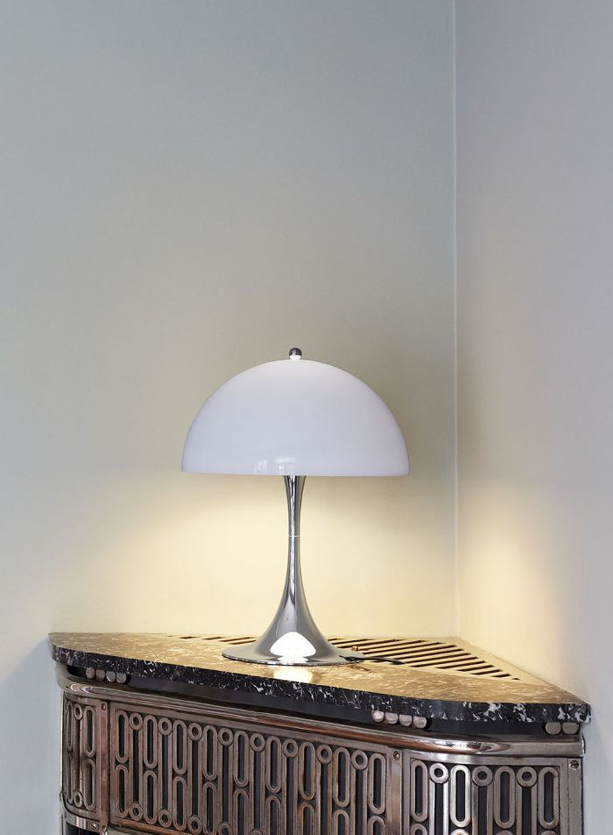 Panthella 320 bordlampe