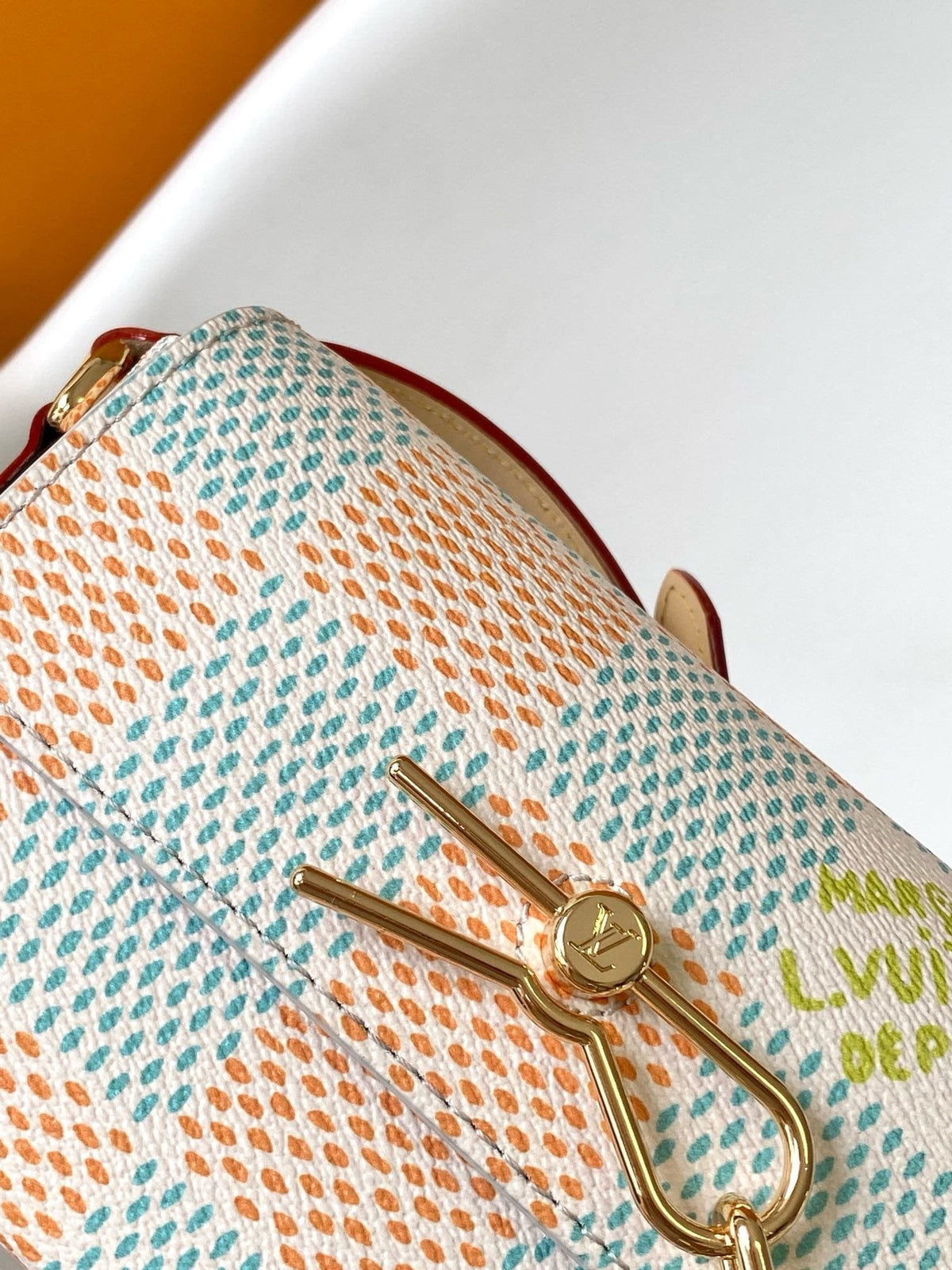 Louis Vuitton N40674 Steamer Wearable Punge