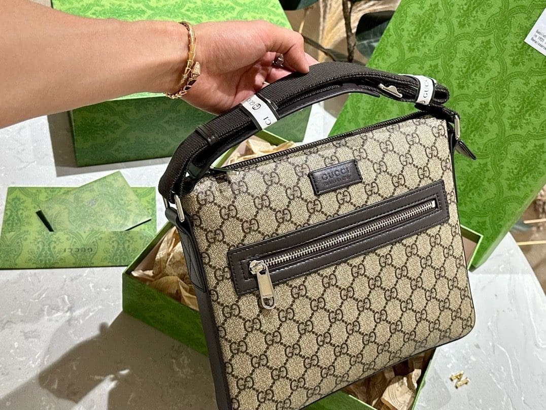 Gucci men's shoulder crossbody bag