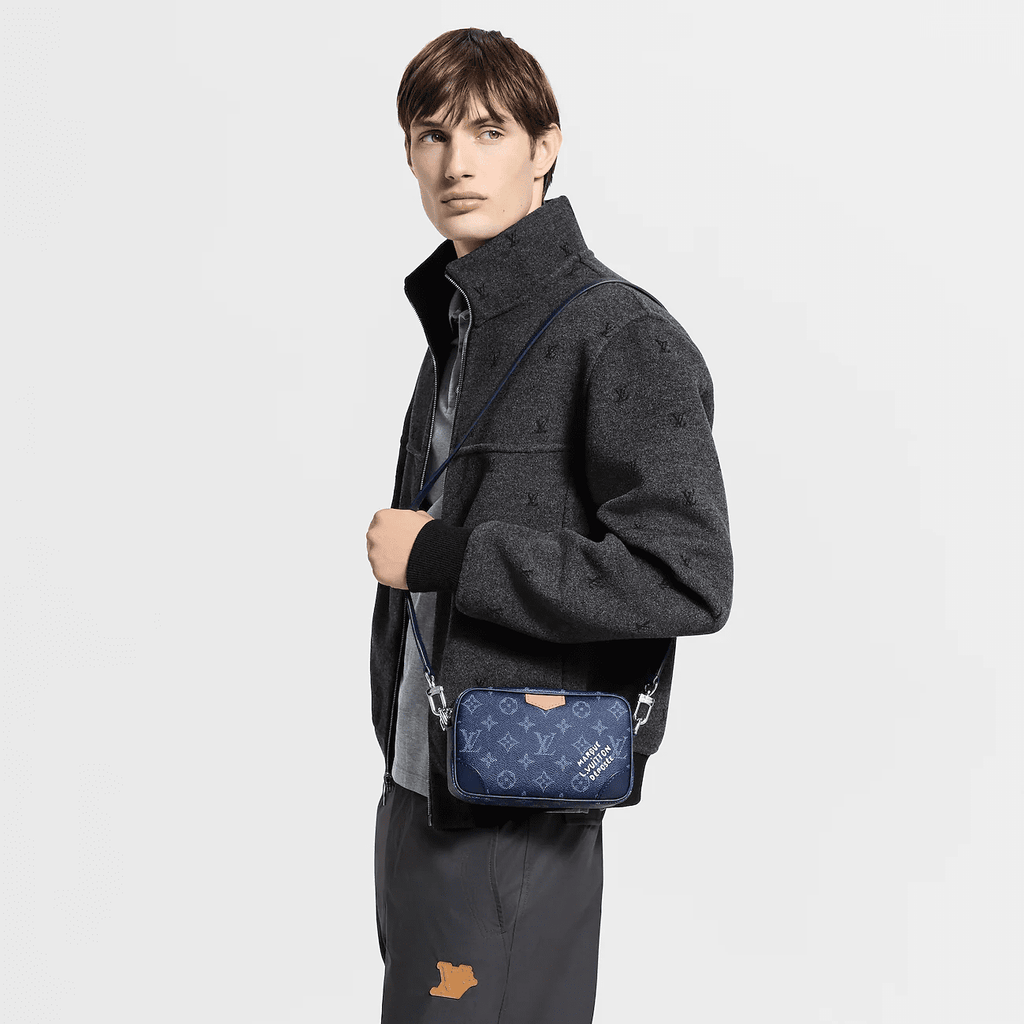Louis Vuitton M26826 Trocadéro Wearable Punge