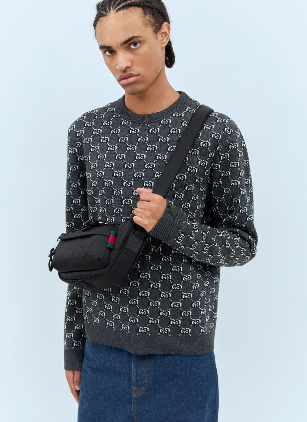 Gucci Embossed Logo Small Crossbody-taske