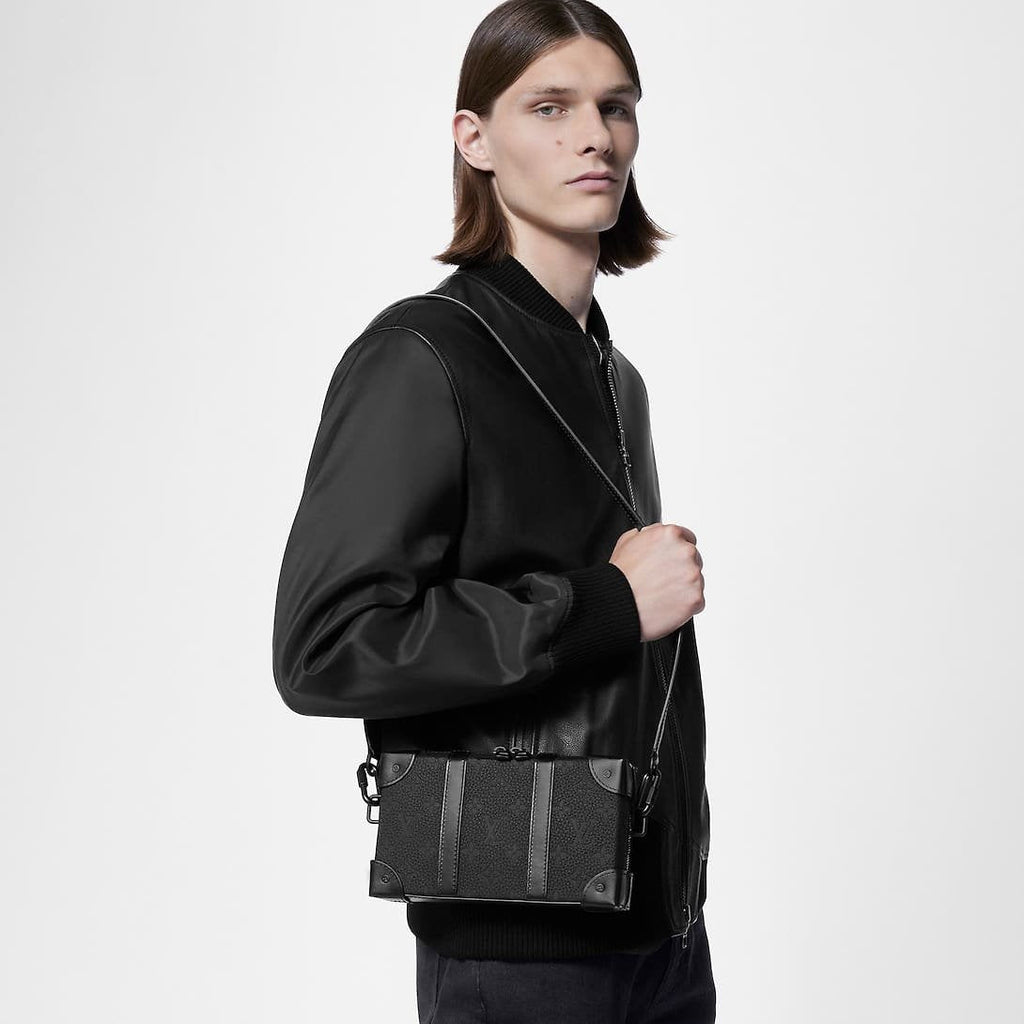 Louis Vuitton M80224 Soft Trunk Punge