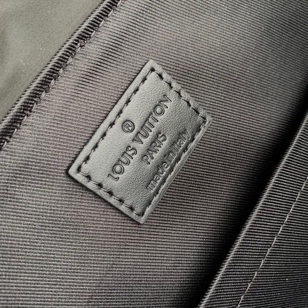 Louis Vuitton M46683 Montsouris Backpack