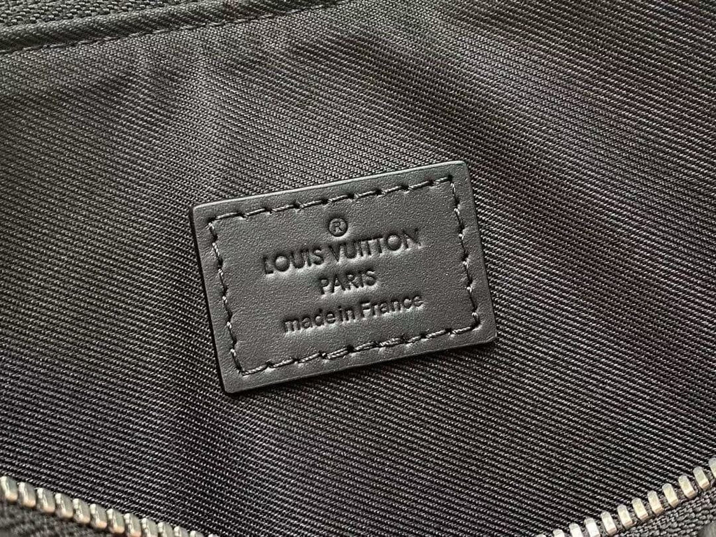 Louis Vuitton N40504 Takeoff Pouch