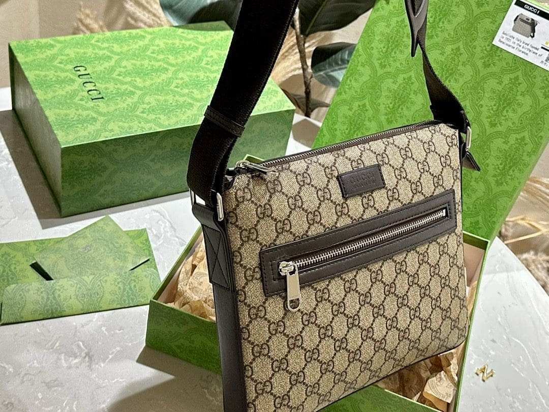 Gucci men's shoulder crossbody bag